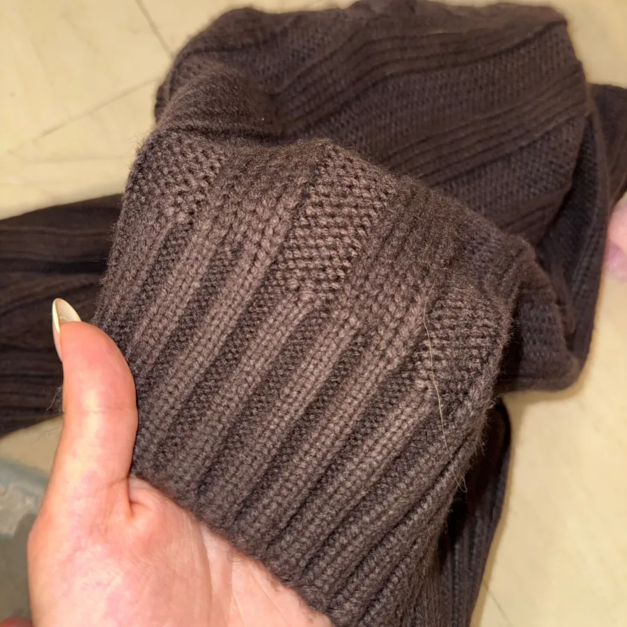 رویه ی بافت قهوای