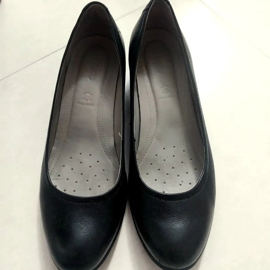 کفش اکو اصل