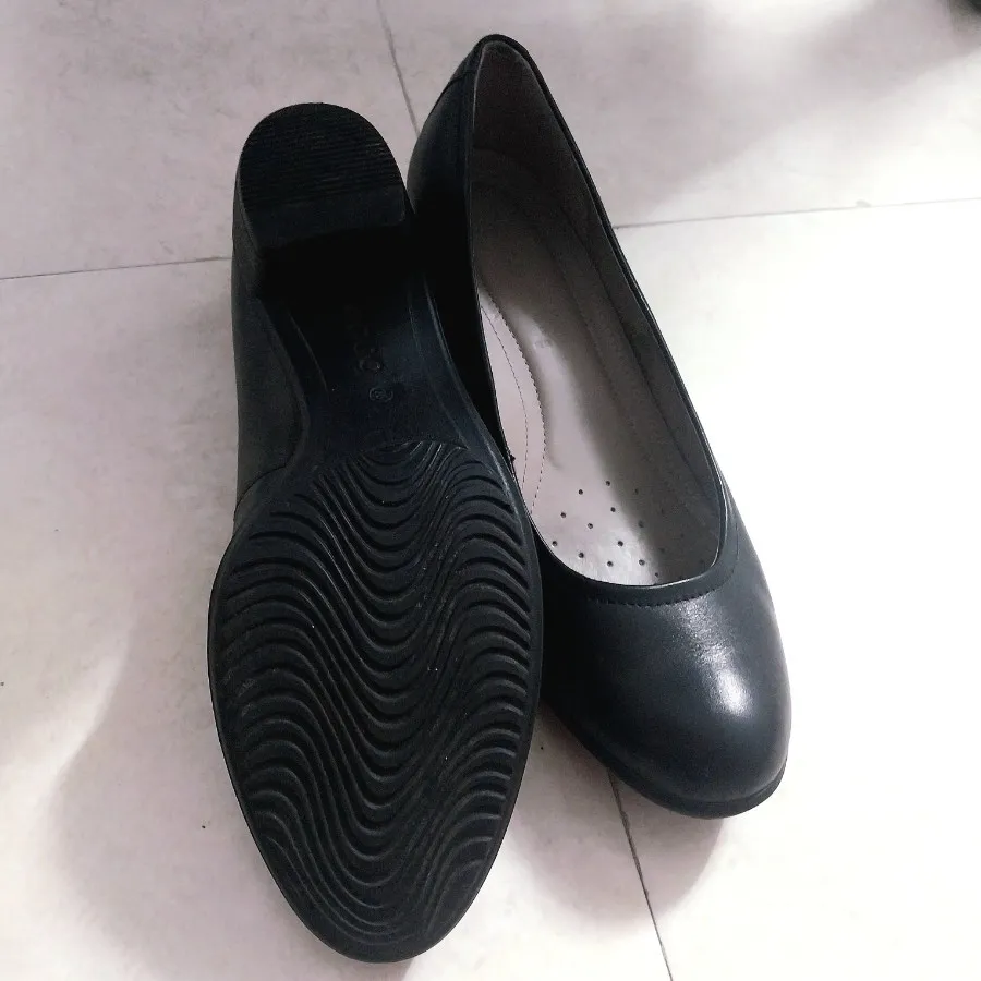 کفش اکو اصل