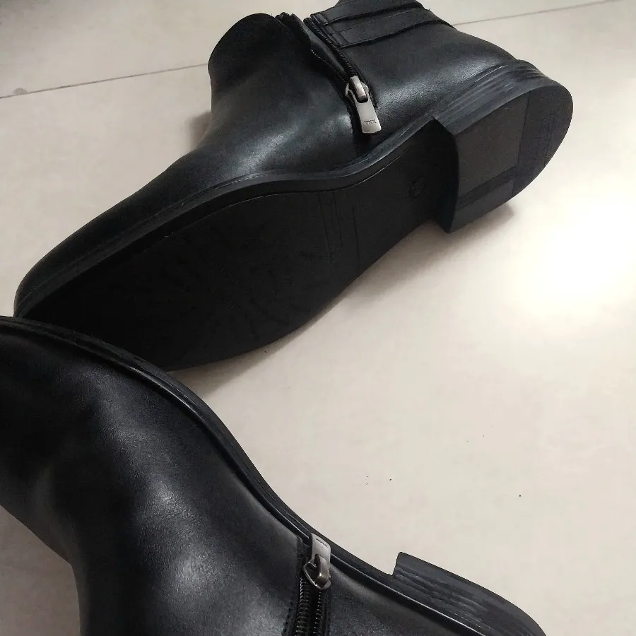 نیم بوت نوین چرم