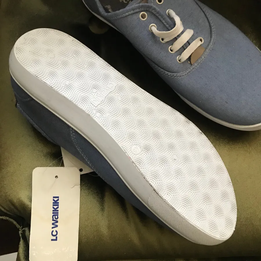 کفش Lc waikiki