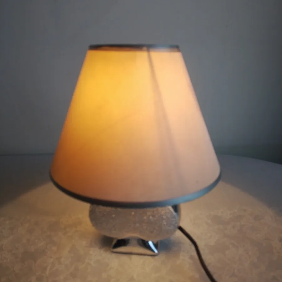 آباژور یا چراغ خواب قلبی