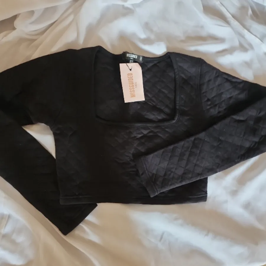 کراپ بلوز پشمی Missguided