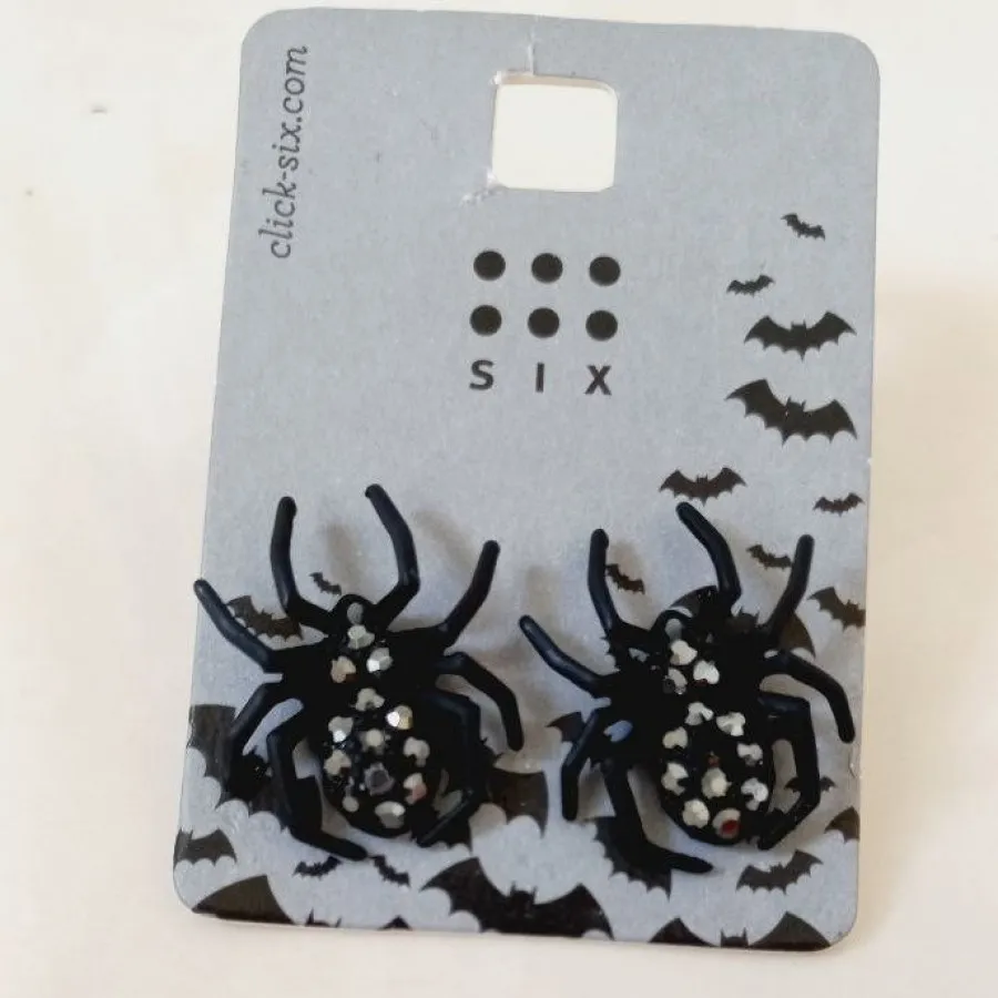 گوشواره عنکبوت زیبا