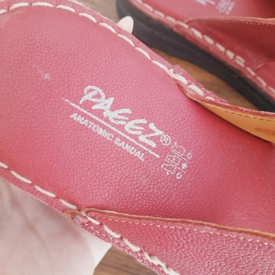 صندل چرم زنانهک