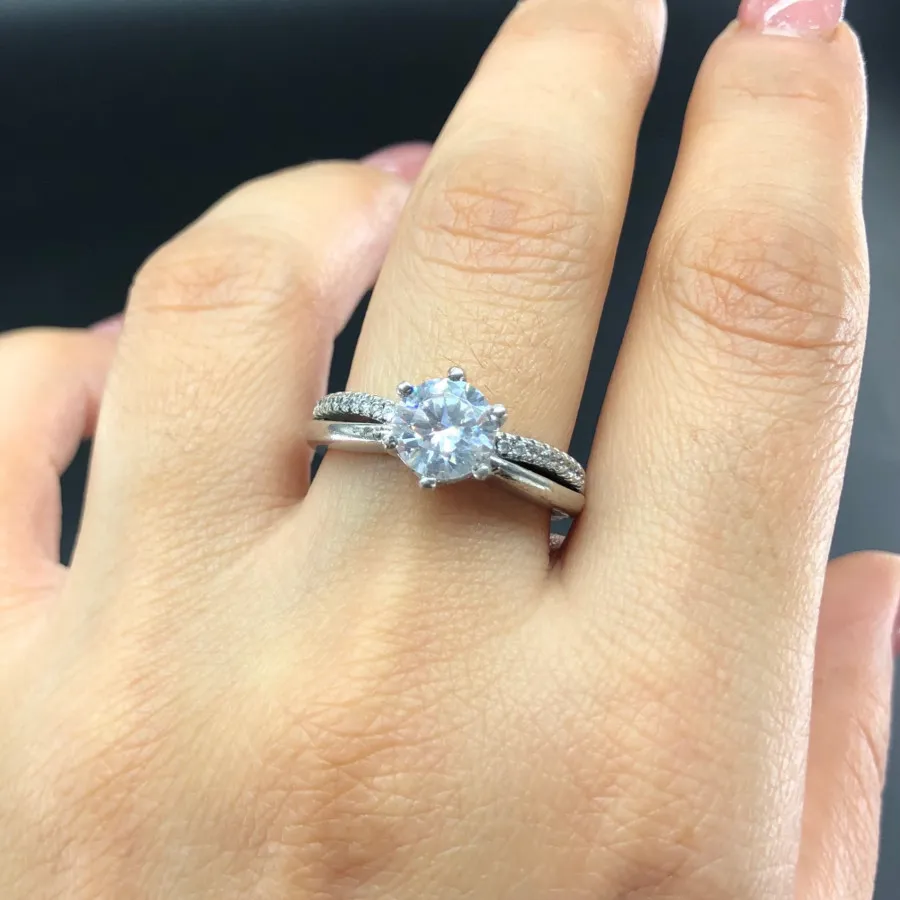 انگشتی نقره