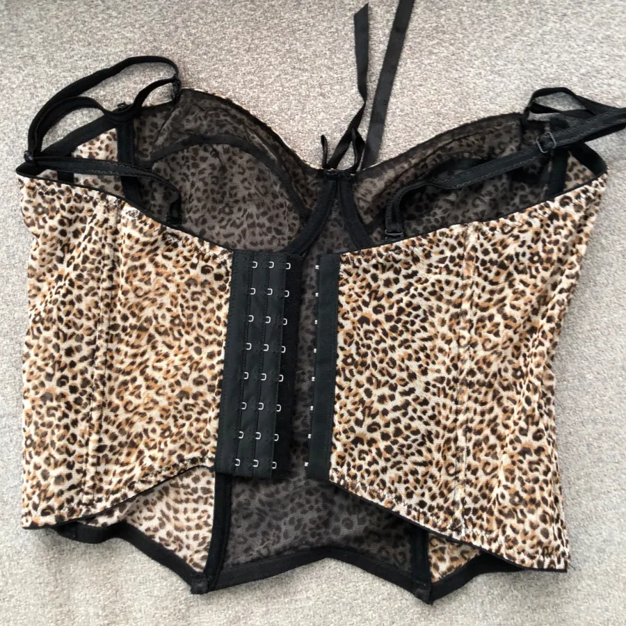 نیم تنه زنانه پلنگی