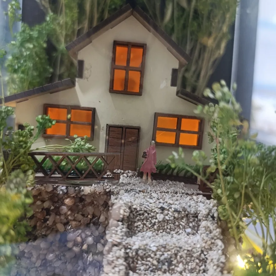 چراغ خواب کلبه  ‌ (گوی)