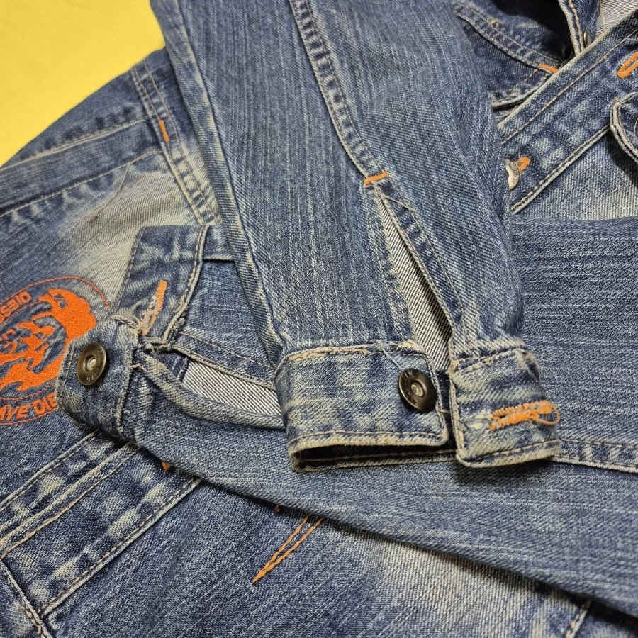 کت لی پسرونه