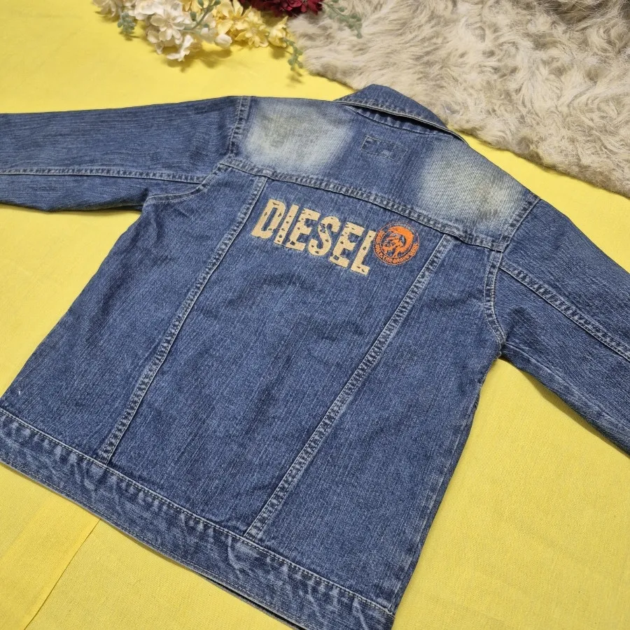 کت لی پسرونه