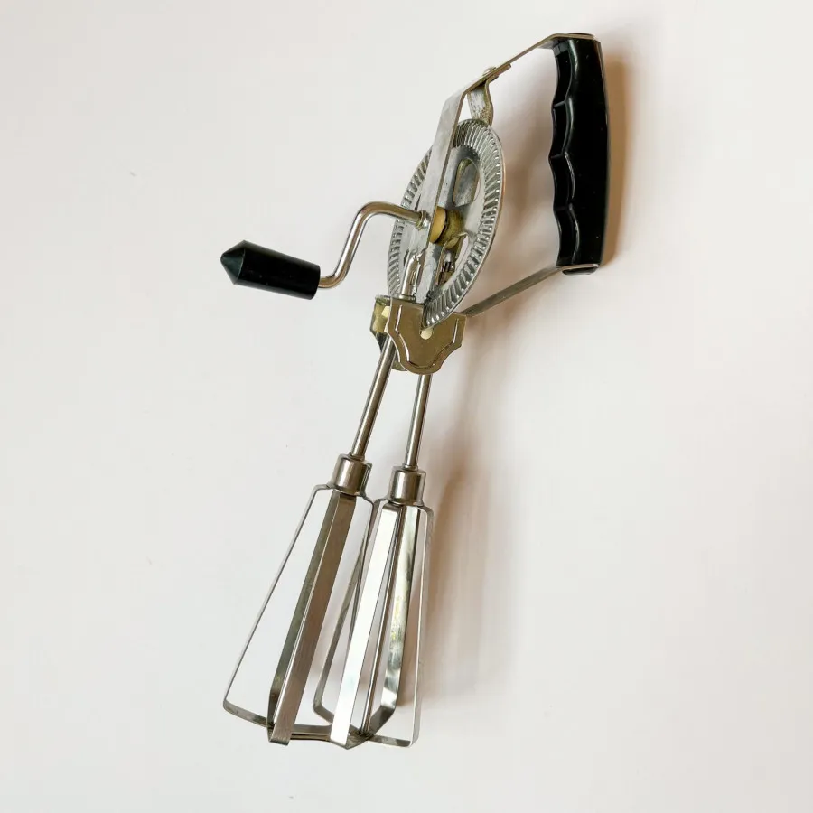 همزن دستی وینتیج