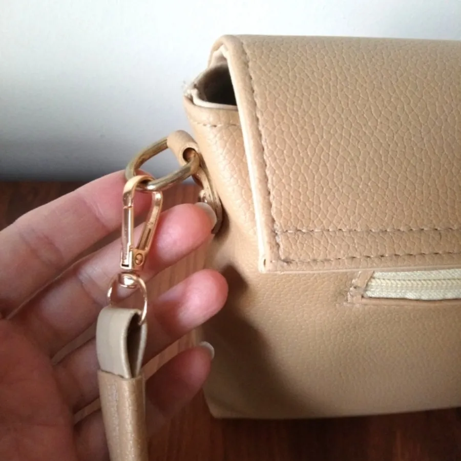 کیف دوشی زنانه