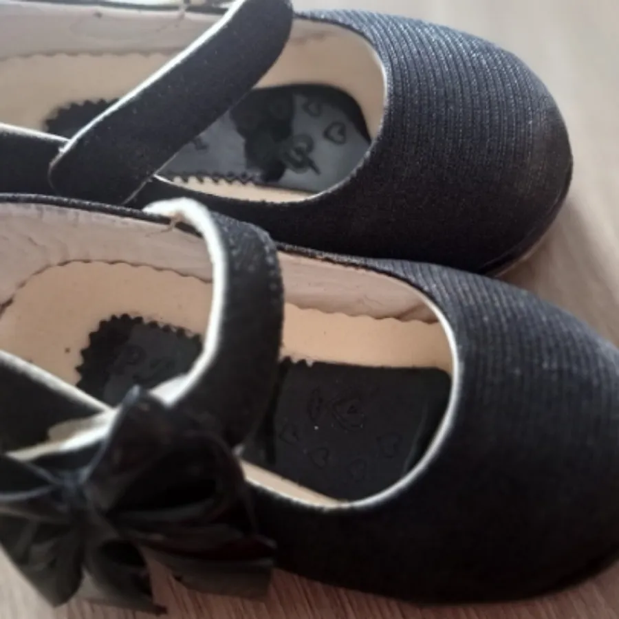 کفش دخترونه