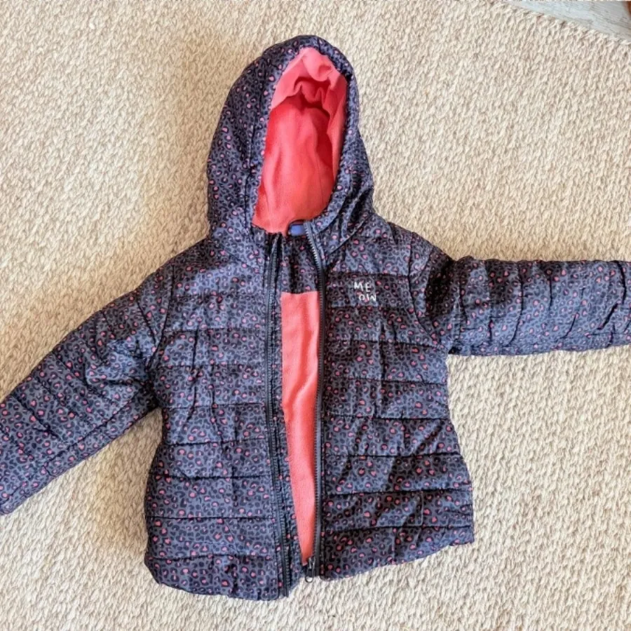 کاپشن پر مارک لوپیلو