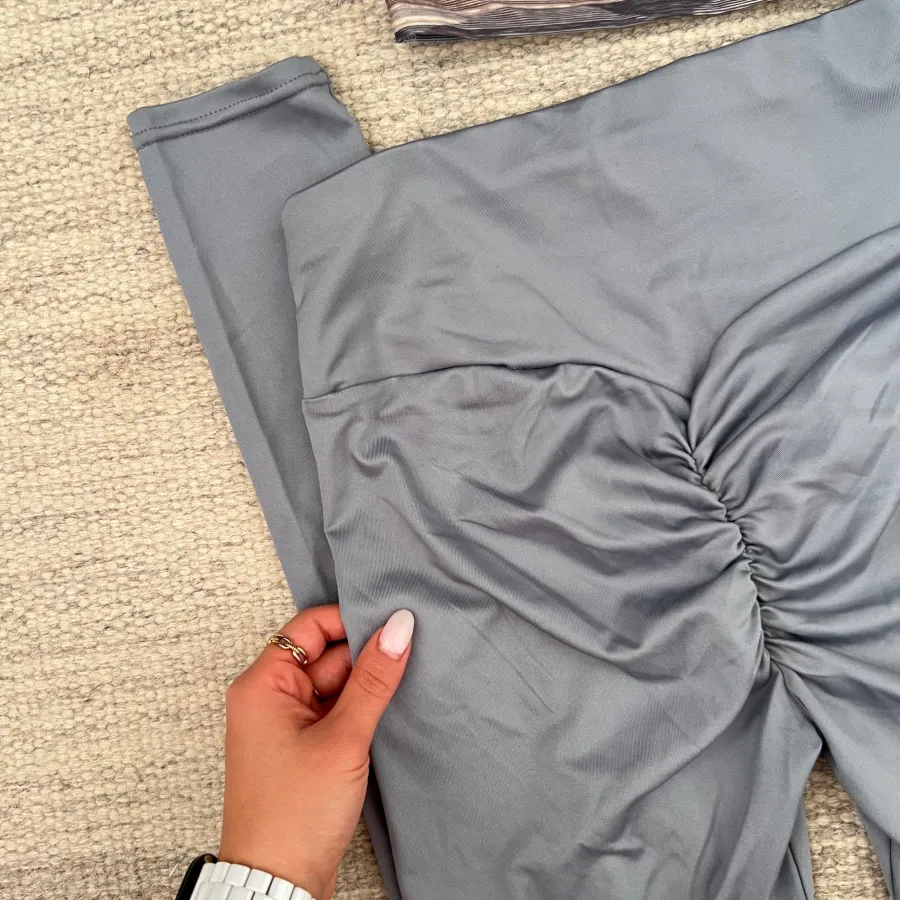 لگ طوسی پشت چین دار