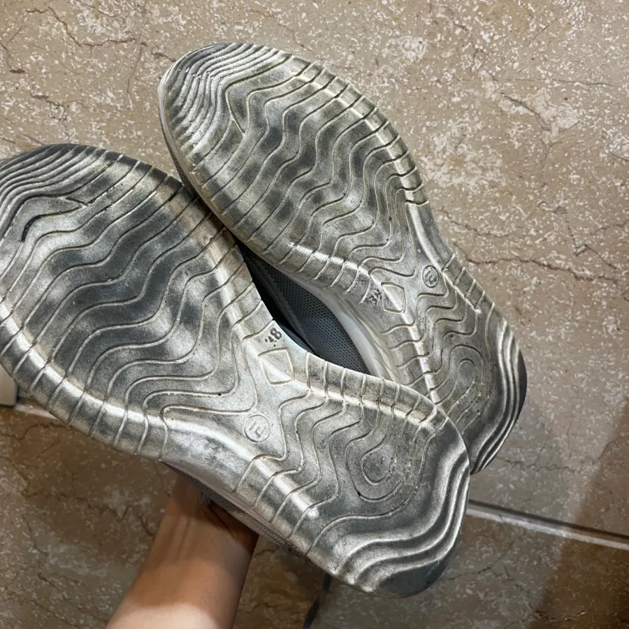 کتونی زنانه