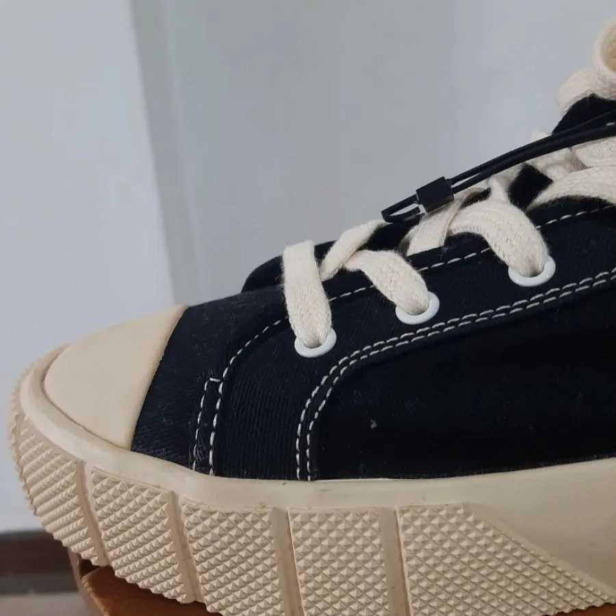 کتونی ساقدارزارا