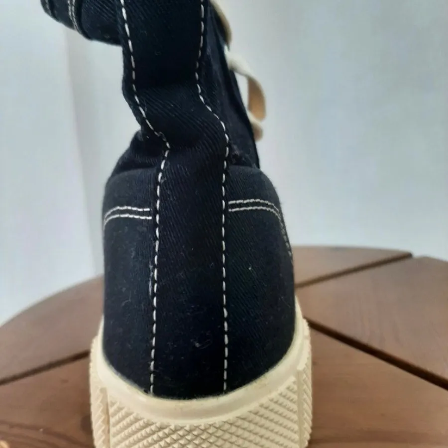 کتونی ساقدارزارا