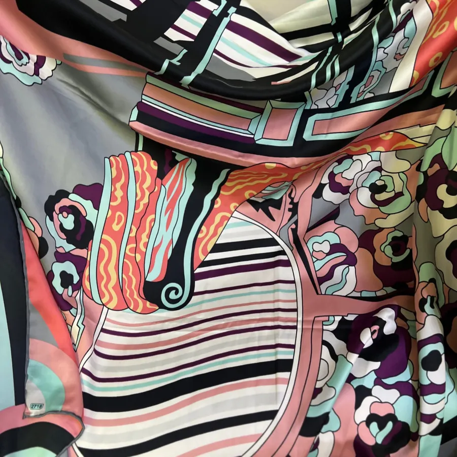 روسری ابریشمی خارجی