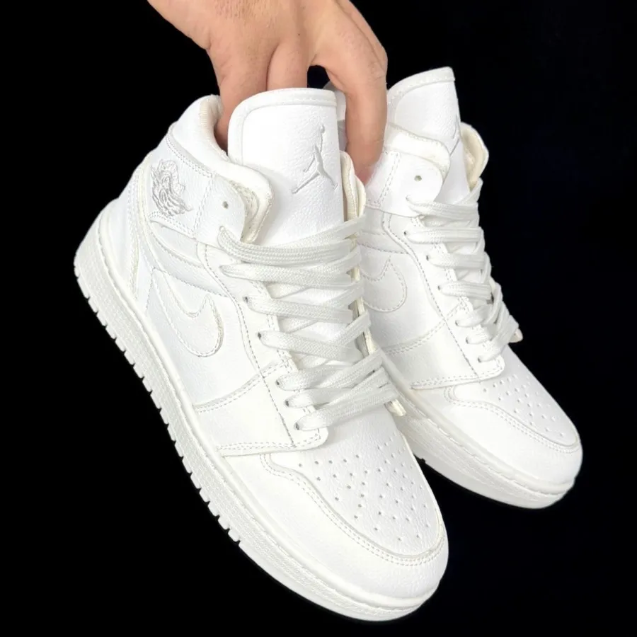 کتونی جردن سفید