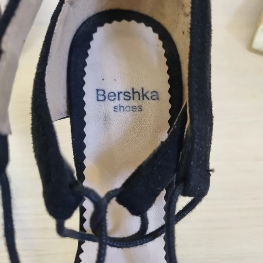 کفش مجلسی برشکا