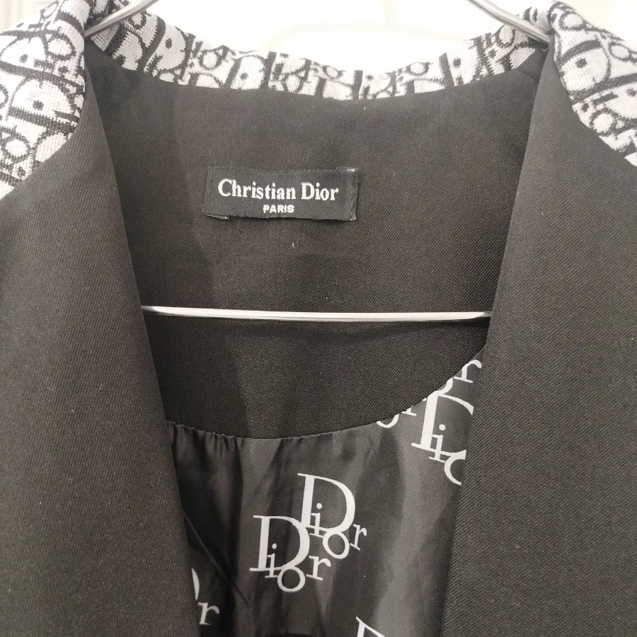 کت شلوار دیور