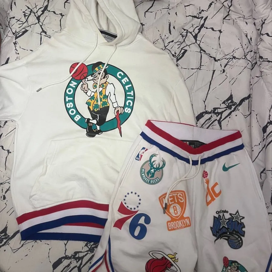 ست هودی و شلوارک