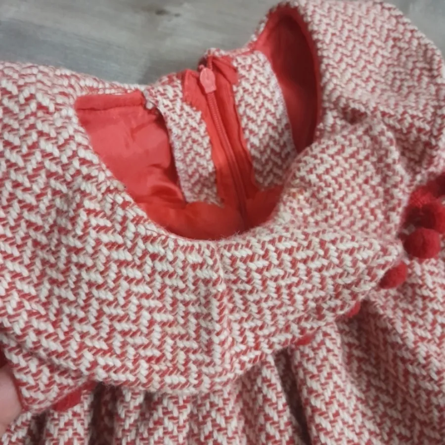 پیراهن قرمز