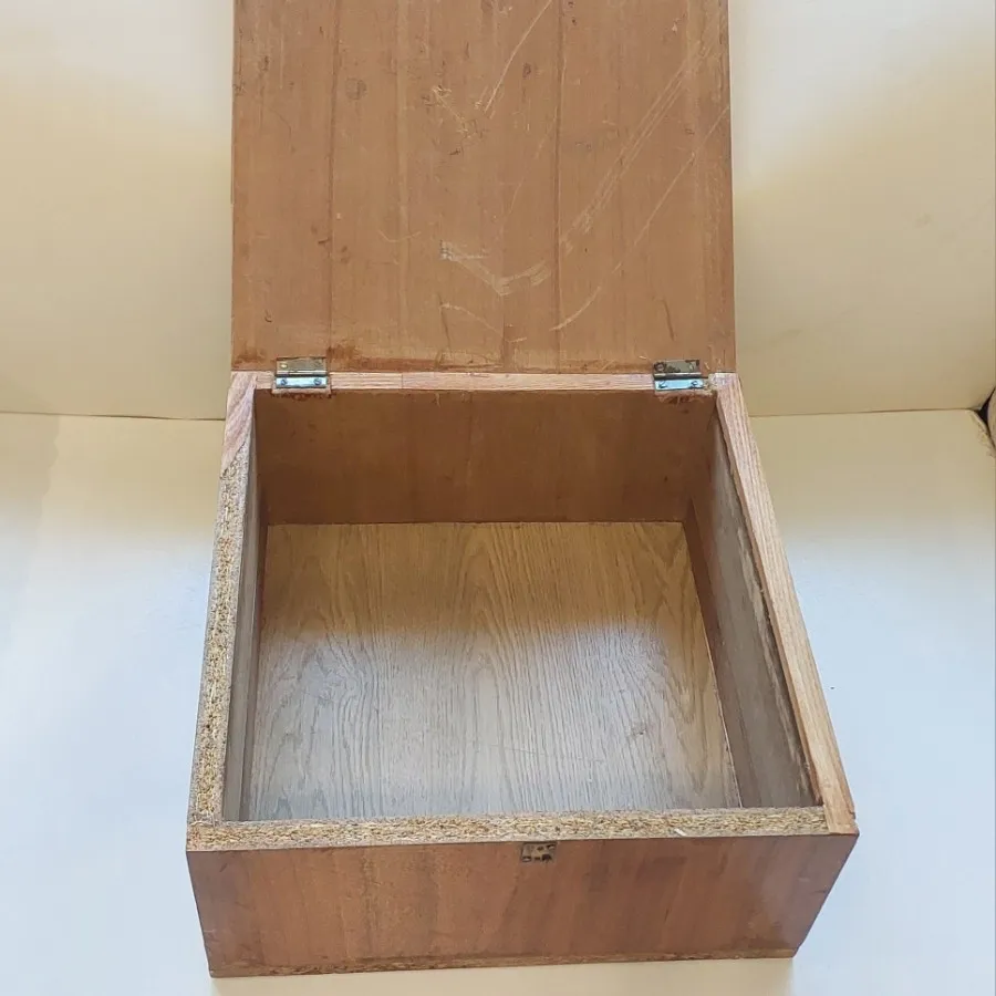 جعبه چوبی بزرگ