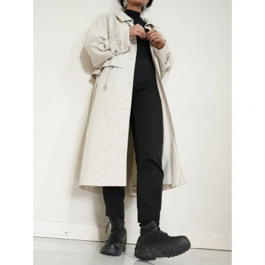 ترنچ کت یا بارانی