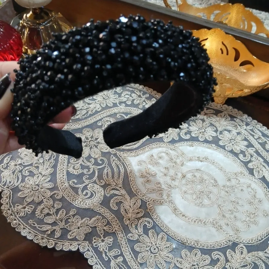 تل مجسلی و سنگ دوزی شده