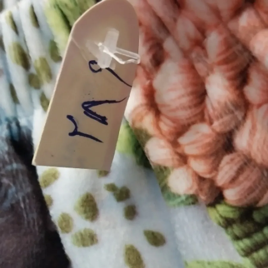 شلوار مخمل سه بعدی