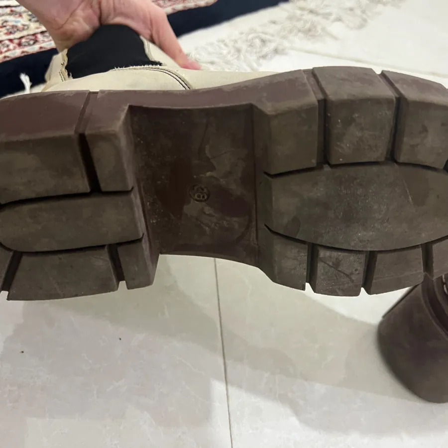 بوت خارجی وارداتی