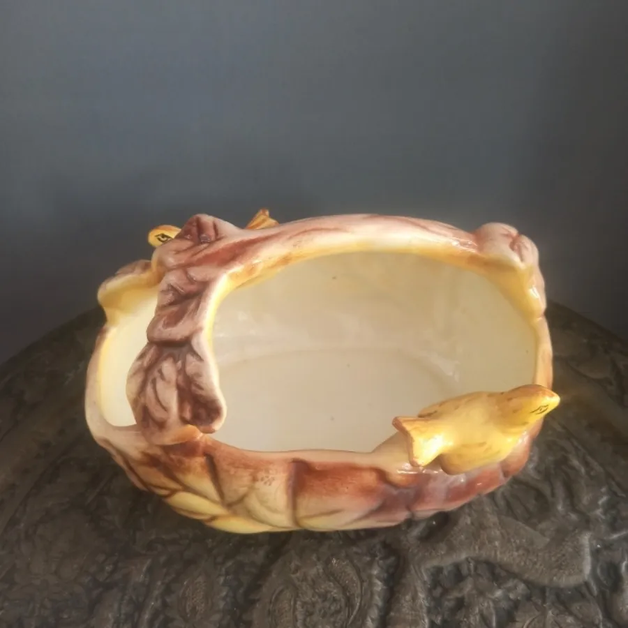 سبد شکلات یا آجیل