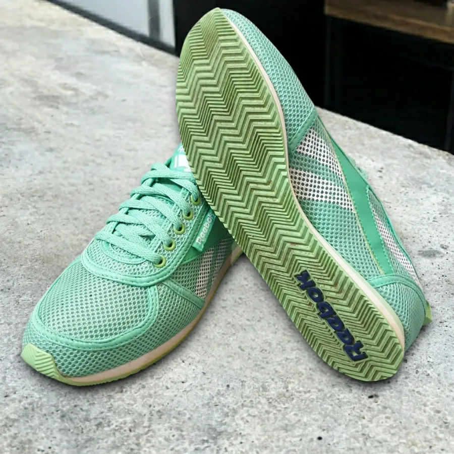 کتونی زنانه ریباک انگلیس