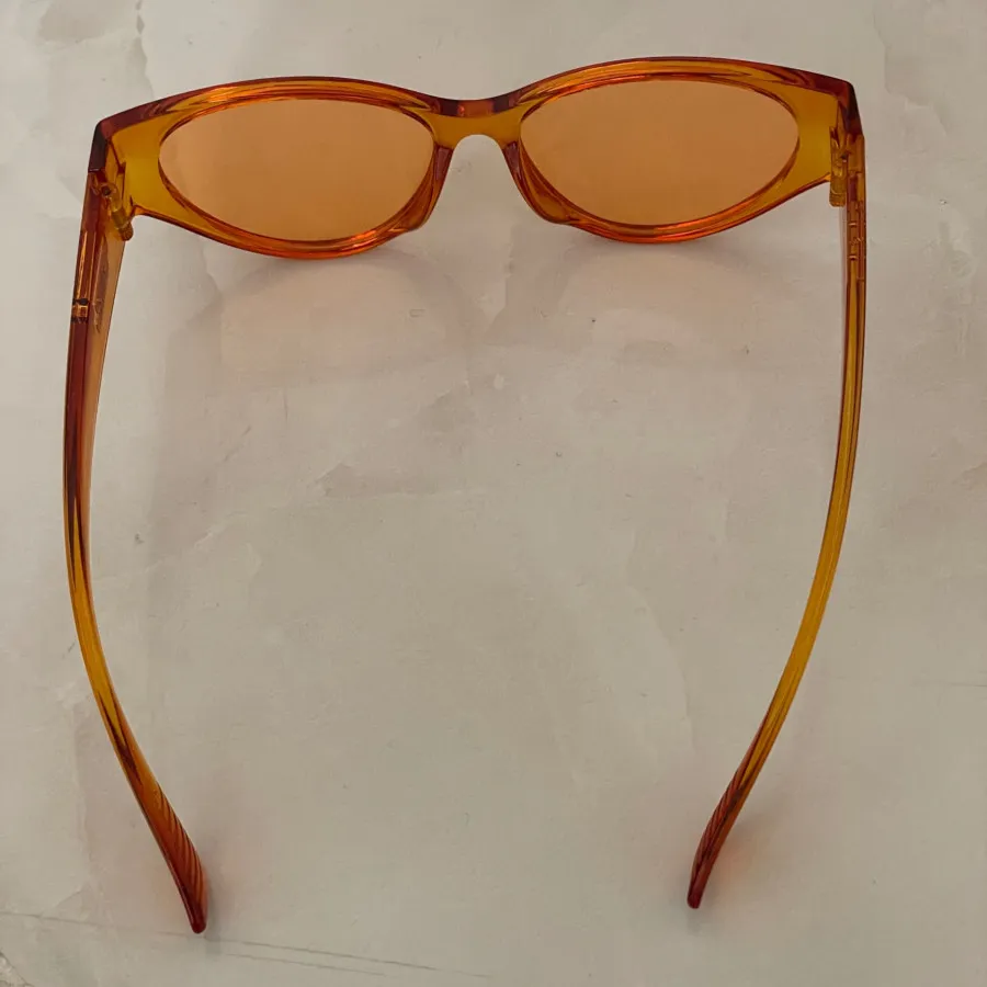 عینک آفتابی فشن نارنجی