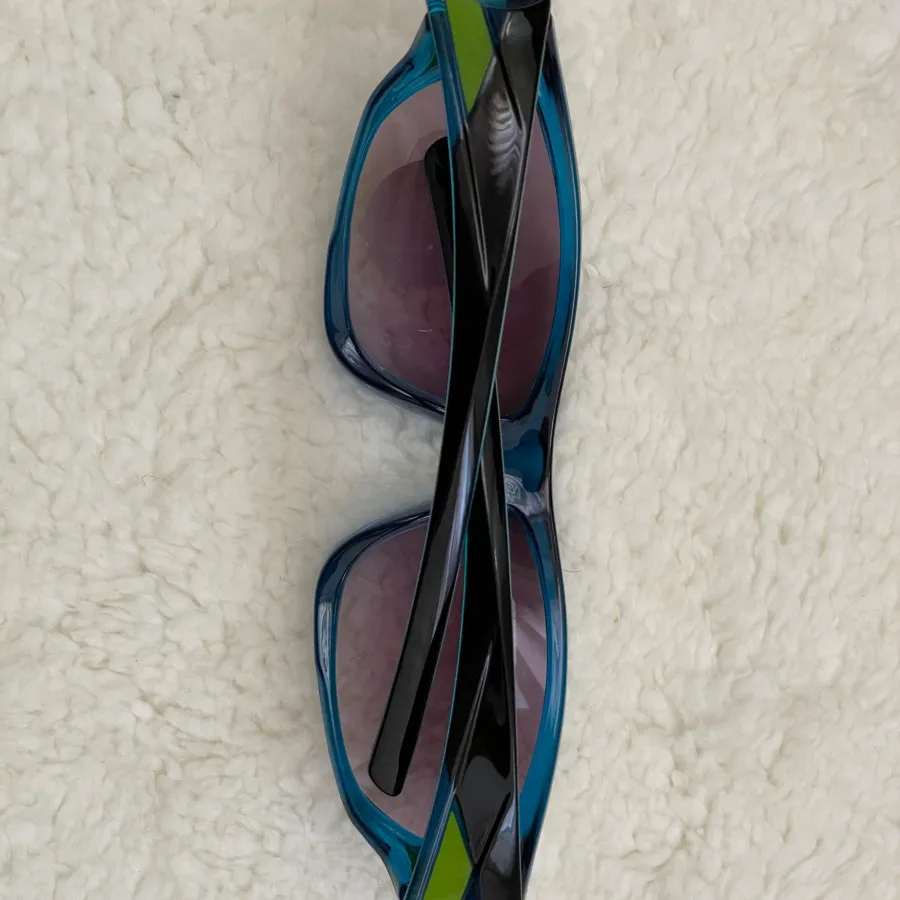 عینک بچگانه