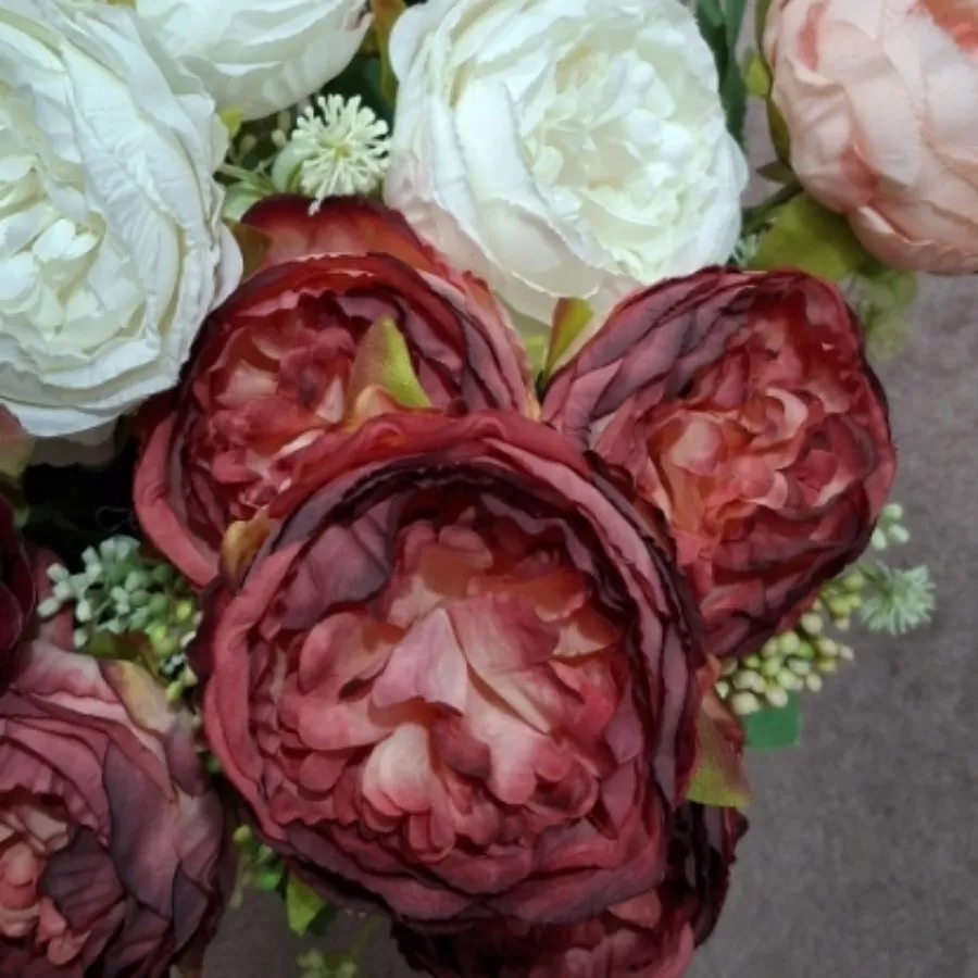 گل پیونی مصنوعی