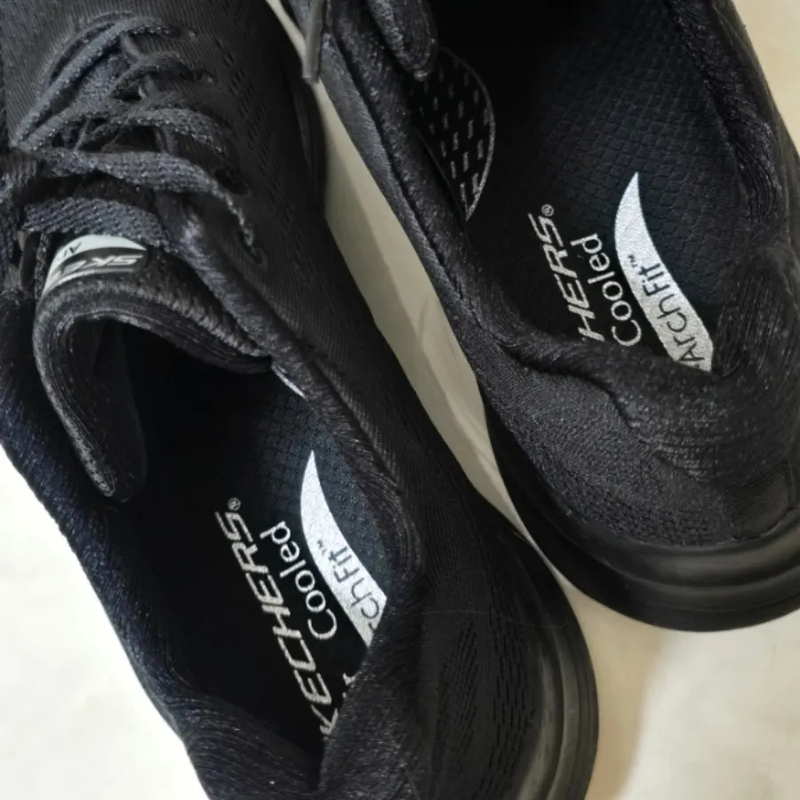 کفش اسکیچرز اورجینال