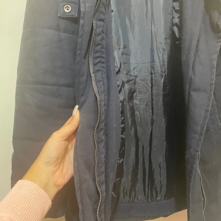 کاپشن سرمه ای زمستانه