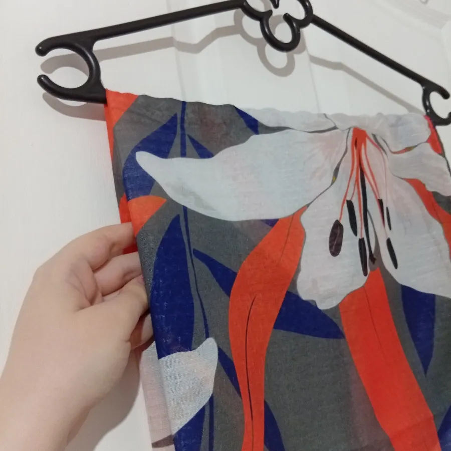 شال نخی کاملا نو