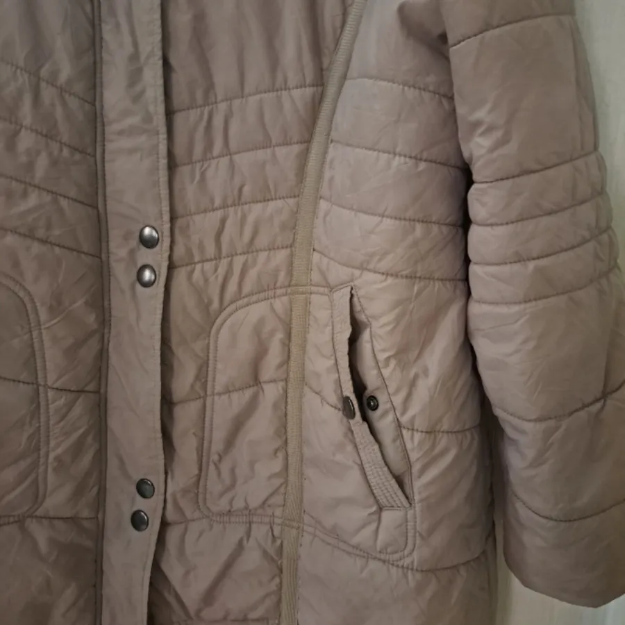 کاپشن زنانه رنگ کرم خارجی