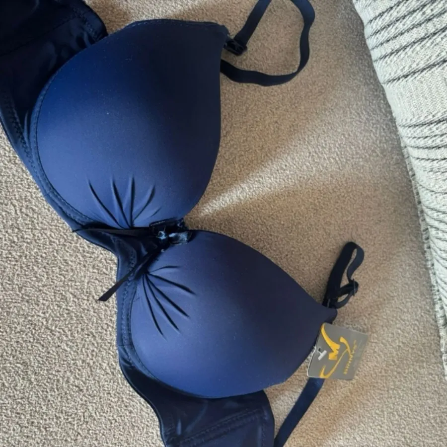 سوتین اسفنجی