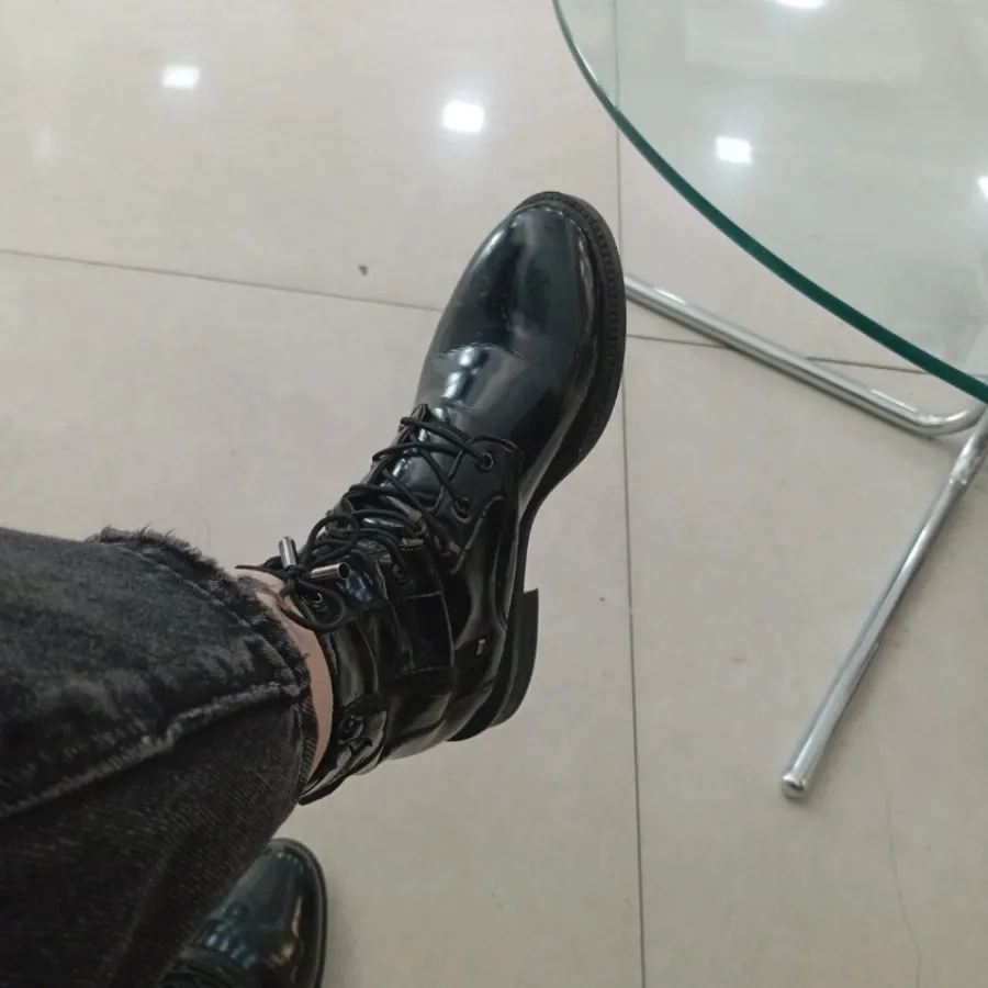 نیم بوت ورنی