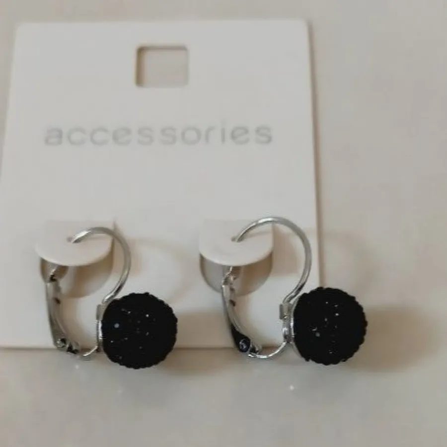 گوشواره جذاب و زیبا