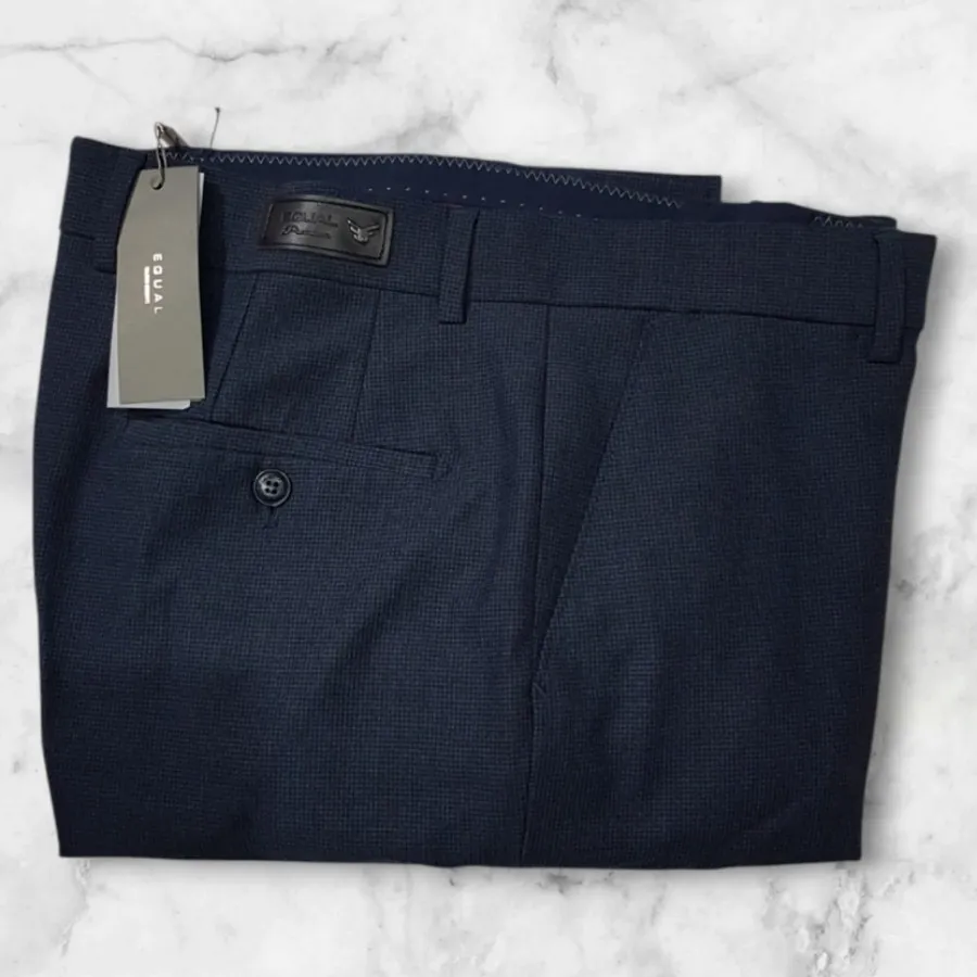 شلوار پارچه ای طرح دار