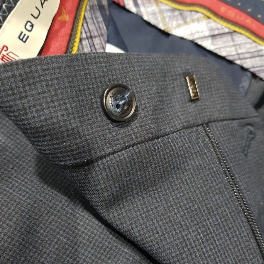 شلوار پارچه ای طرح دار