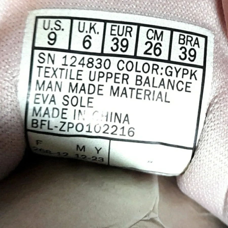 کفش پیادهروی اسکچرز اصل