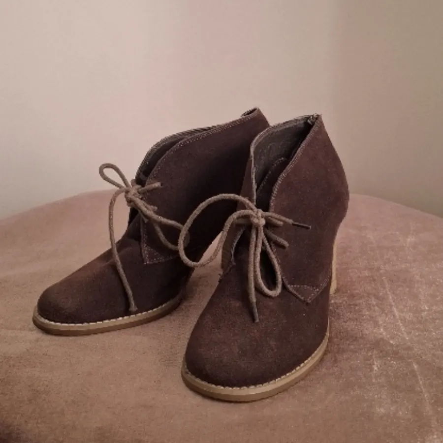 نیم بوت دخترانه