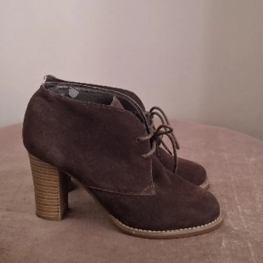 نیم بوت دخترانه